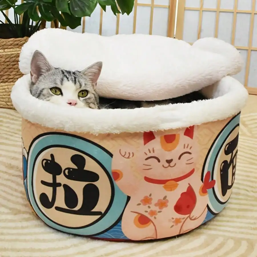 This Pet Cat Bed Features A Semi-Enclosed, Warm, Plush Design, Suitable For All Seasons And Japanese-Style Cat Beds. The Adorable Ramen-Inspired Design Makes It Suitable For Both Kittens And Adult Cats.