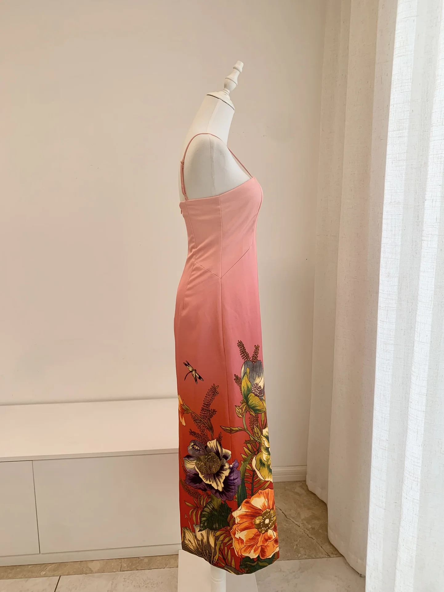 Vestido longo feminino gradiente flor estampado sem alças de linho e viscose