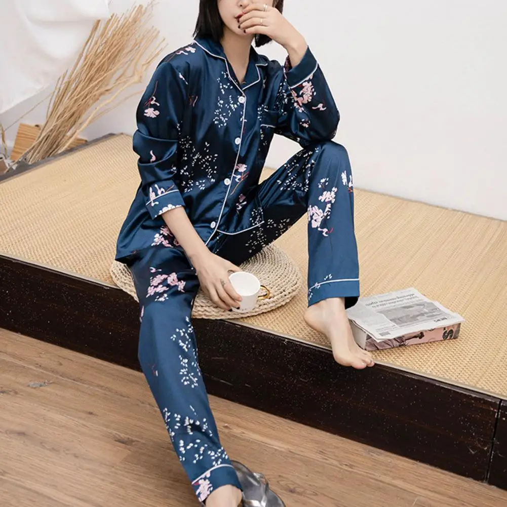 Comfortable Pajama Set Floral Print Silky Pajama Set for Women Long Sleeve Homewear Shirt Wide Leg Pants Sleepwear for Spring