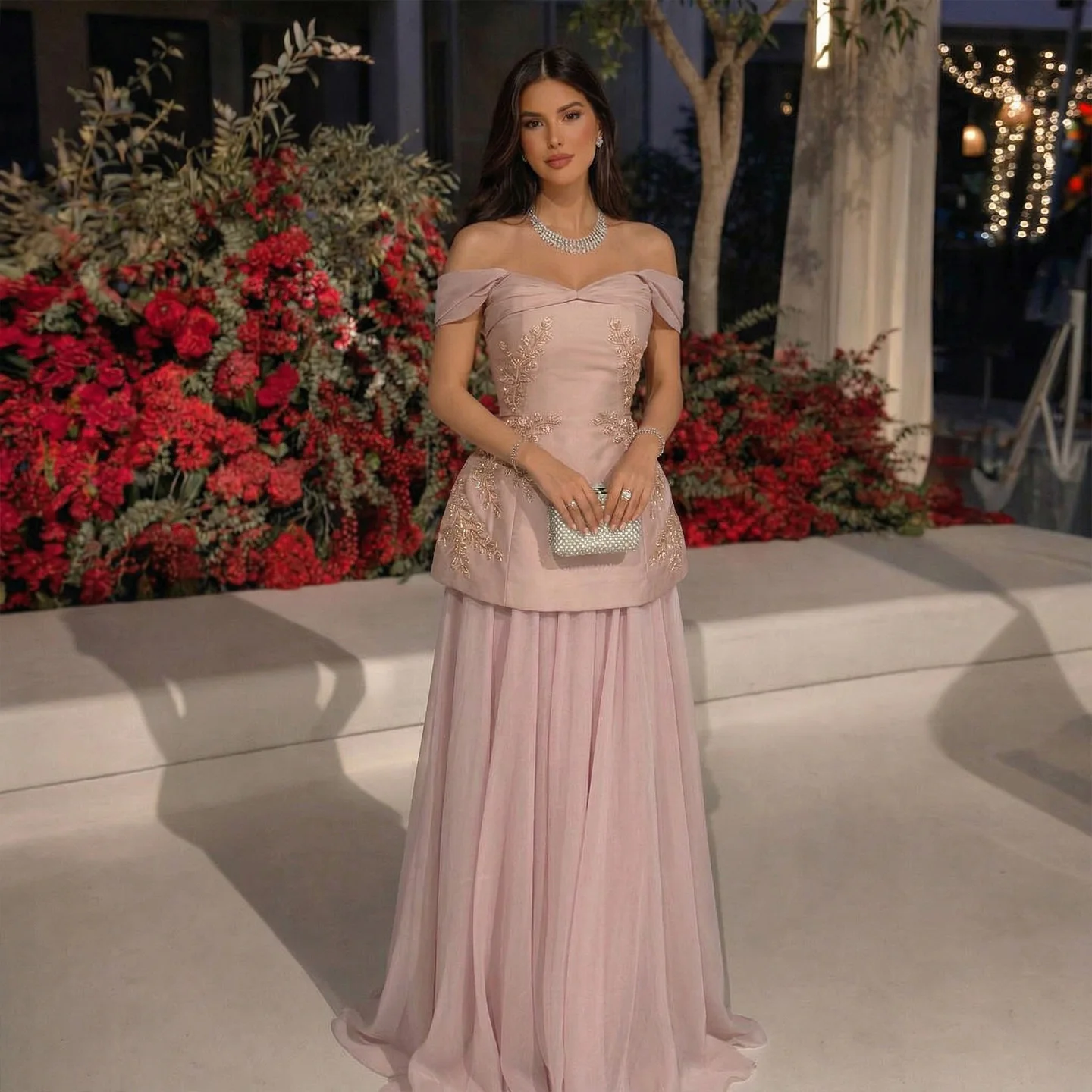 Sharon Said Dubai Elegantes Rosa Abendkleid mit Applikationen Zweiteiliges Schulterfreies A-Linien-Kleid Arabisches Damen-Abendkleid SF502 Maßanfertigung – Detail 1