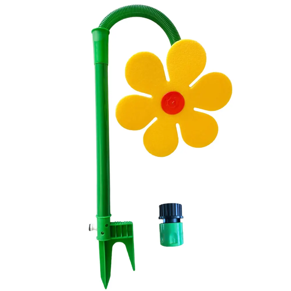 Crazy Daisy Sprinkler 360 Degree Rotating Funny Sun Flower Dancing Daisy Lawn Sprinkler for Yard Watering Dogs Playing