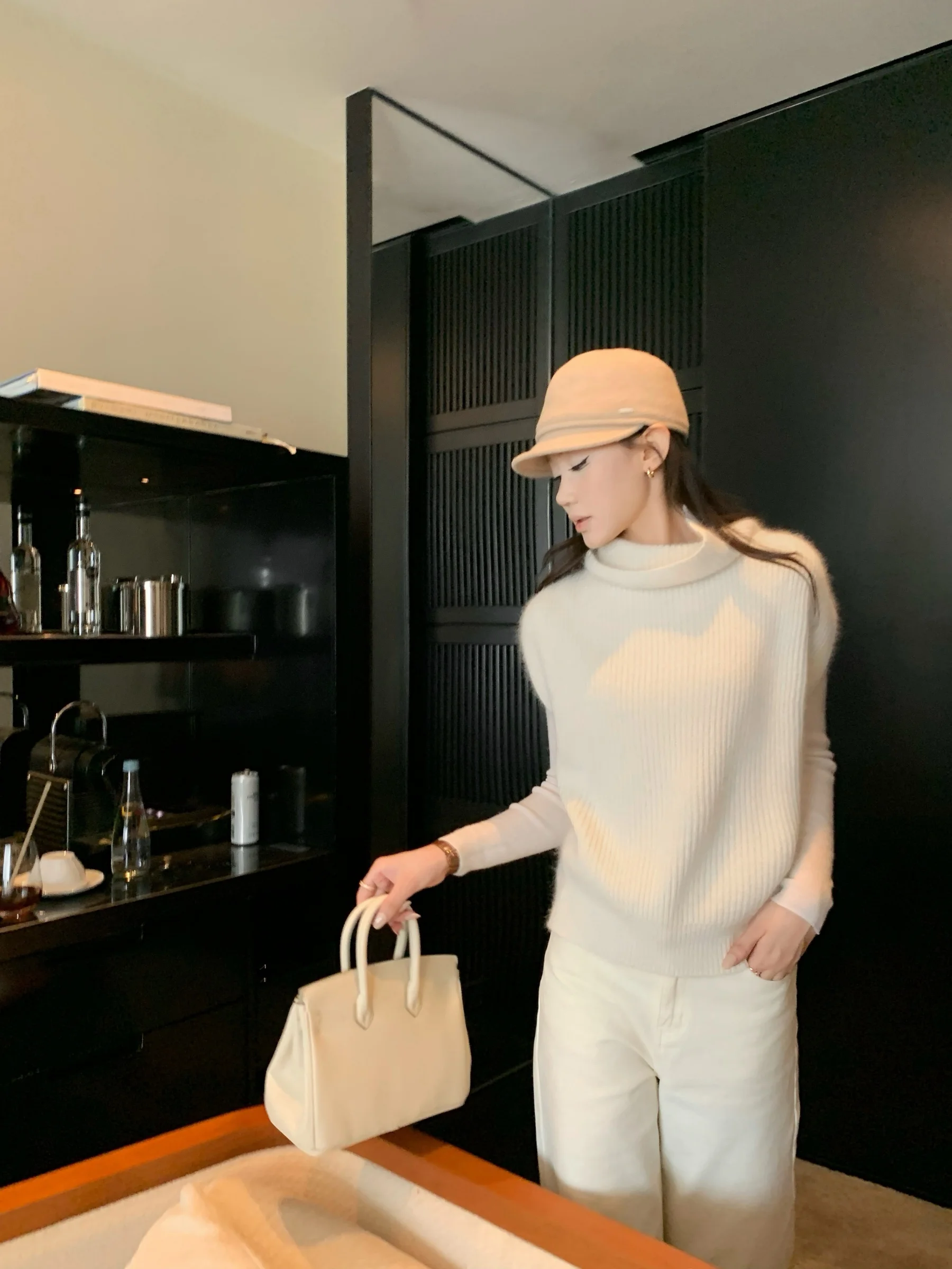 

5werkwen lectual Series Knitted Woolen Vest High Collar Bear Fur Svel Top Commute Sle Regular Fit Knitwear