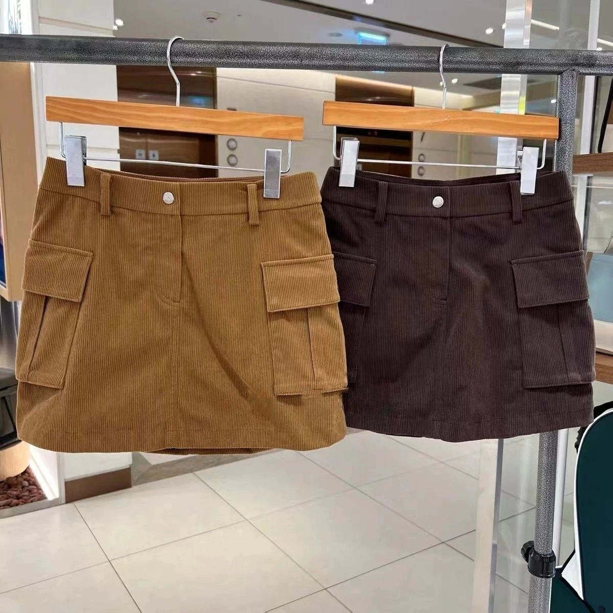 2026 New Autumn Winter Korean Women Golf Skirt, Corduroy  Casual  Versatile High‑waist A‑Line Skirt for Golf Course & Daily Wear