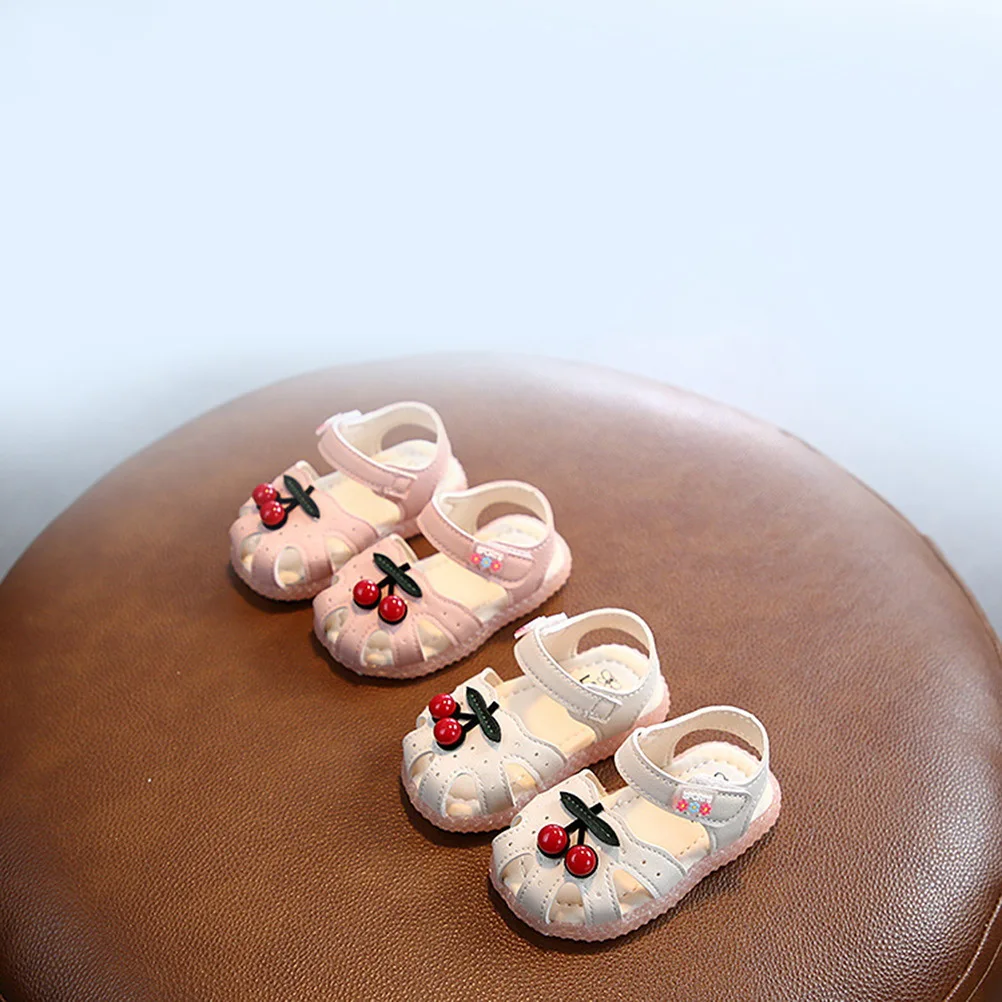 1 paar kindersandalen Zomer kindersandalen Kersenprint Zachte zool Niet vervormbaar Ademend Speeltijd Outdoor Schoenen voor kleine