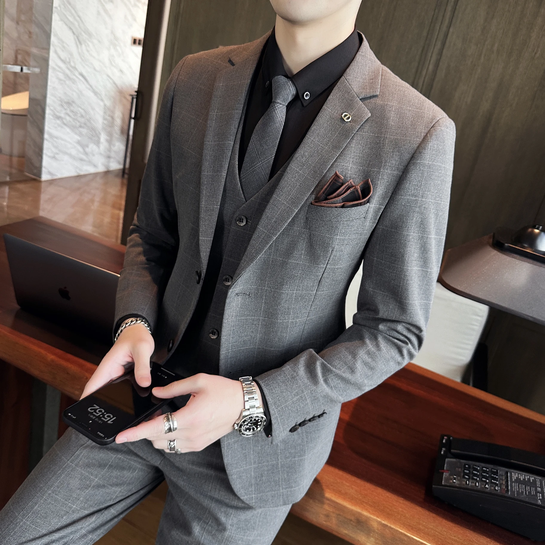 

(Jacket+Vest+Pants) High-end Brand Boutique Fashion Solid Color Mens Casual Business Suit 3Piece Set Groom Wedding Dress 4XL