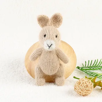 Coniglietto Vintage lavorato a mano giocattolo neonato fotografia puntelli Crochet Angora coniglio peluche bambola accessori da Studio