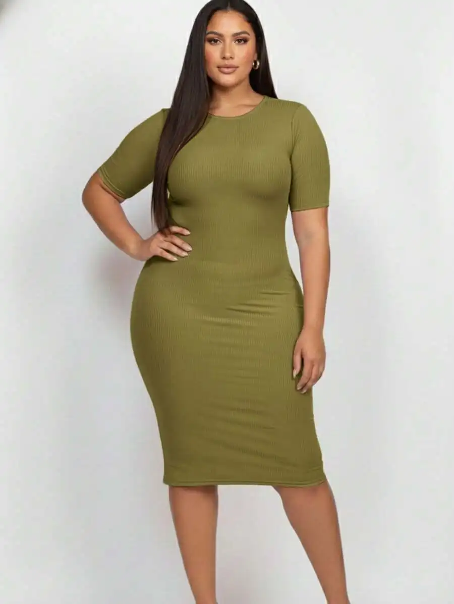 Vestido midi ajustado de manga corta con estampado de canalé verde oliva para mujer