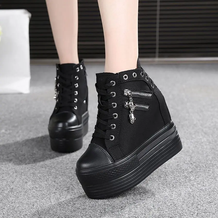 2022Fashion sneakers womens Leather height increasing boots women high heel black white bling zipper Platform wedge shoes