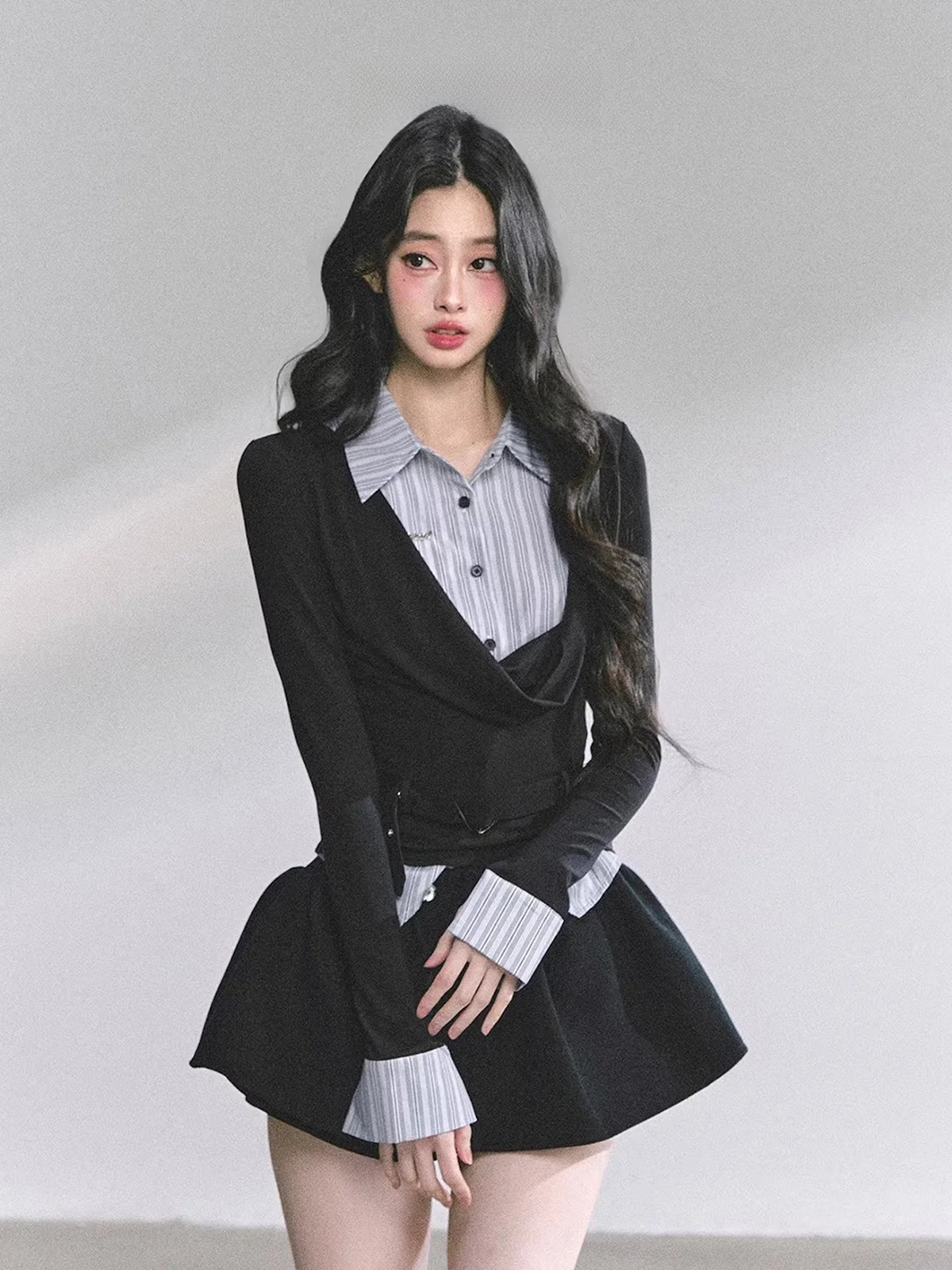 

AOMALM American Sle Striped Long Sve T-irt Women's Autumn Design Sense Top School Excellence Fake Two-Piece irt