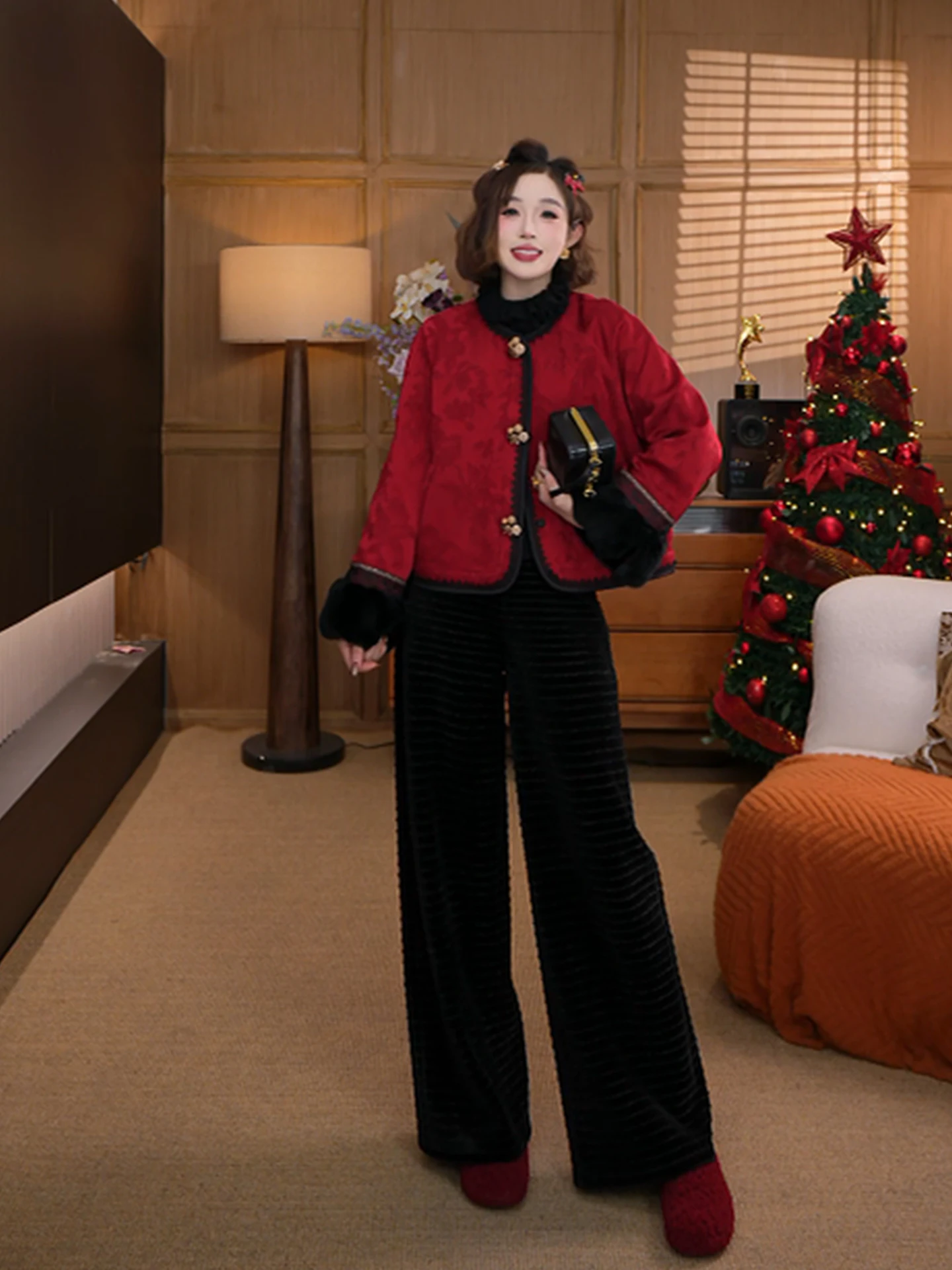 

Новая китайская шелковая куртка с кроличьим мехом и хлопковым наполнителем, теплая новогодняя накидка Yolo Jinyutang, женское повседневное пальто