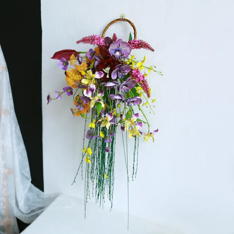 new-chinese-retro-garden-wedding-photo-bride-purple-bamboo-bracelet-hand-bouquet-simulation-bouquet-purple-phalaenopsis