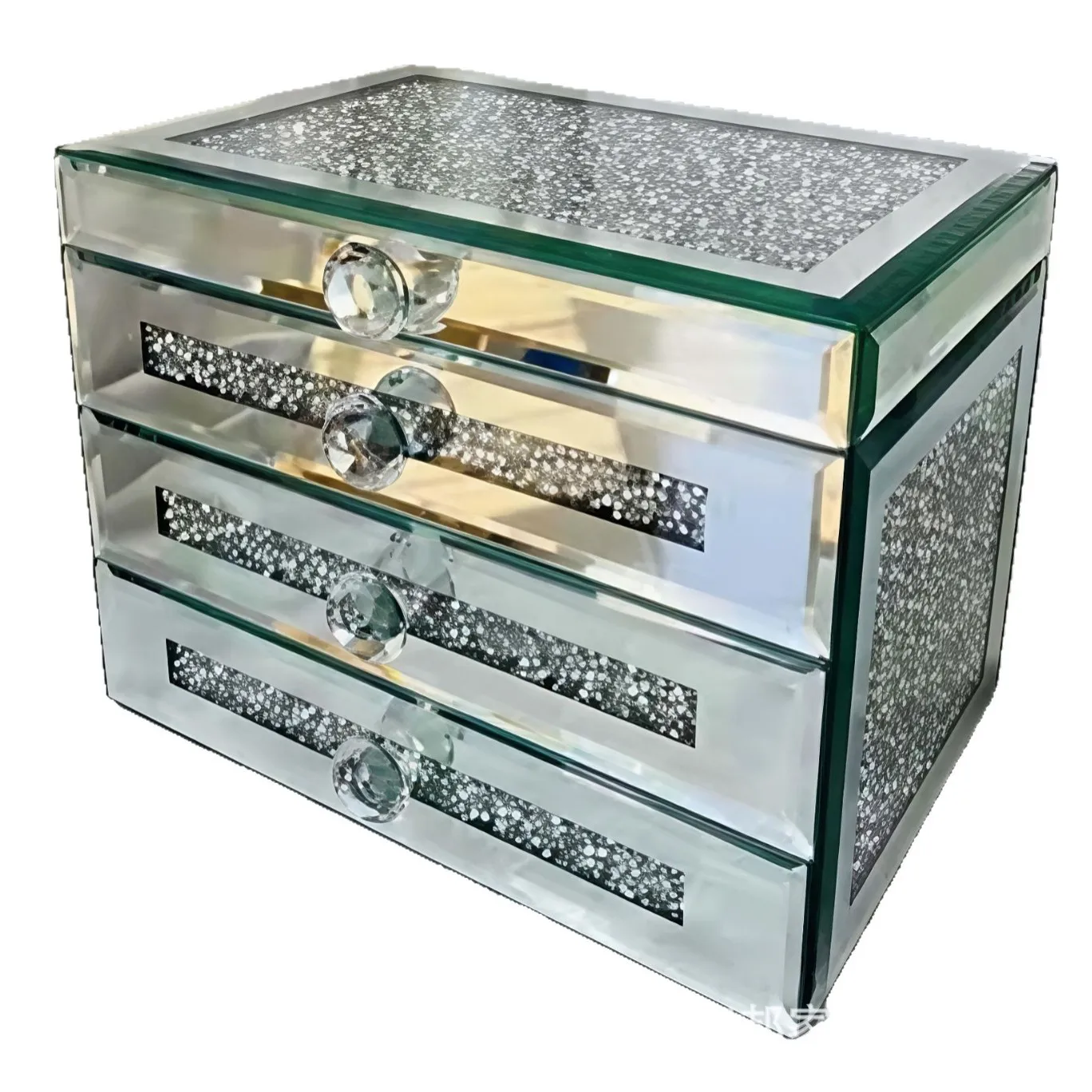A light luxury minimalist style with diverse jewelry boxes, fashionable and beautiful, suitable for gifting
