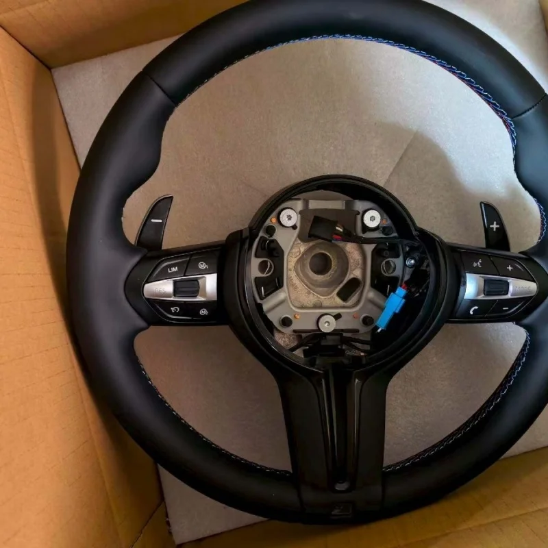 Black M High-performance Steering Wheel Is Available For BMW F30 F32 F10 F20 X6 X5 X1 X2 X3 X4 M2 M3 M4 M5 M6 Steering Wheel