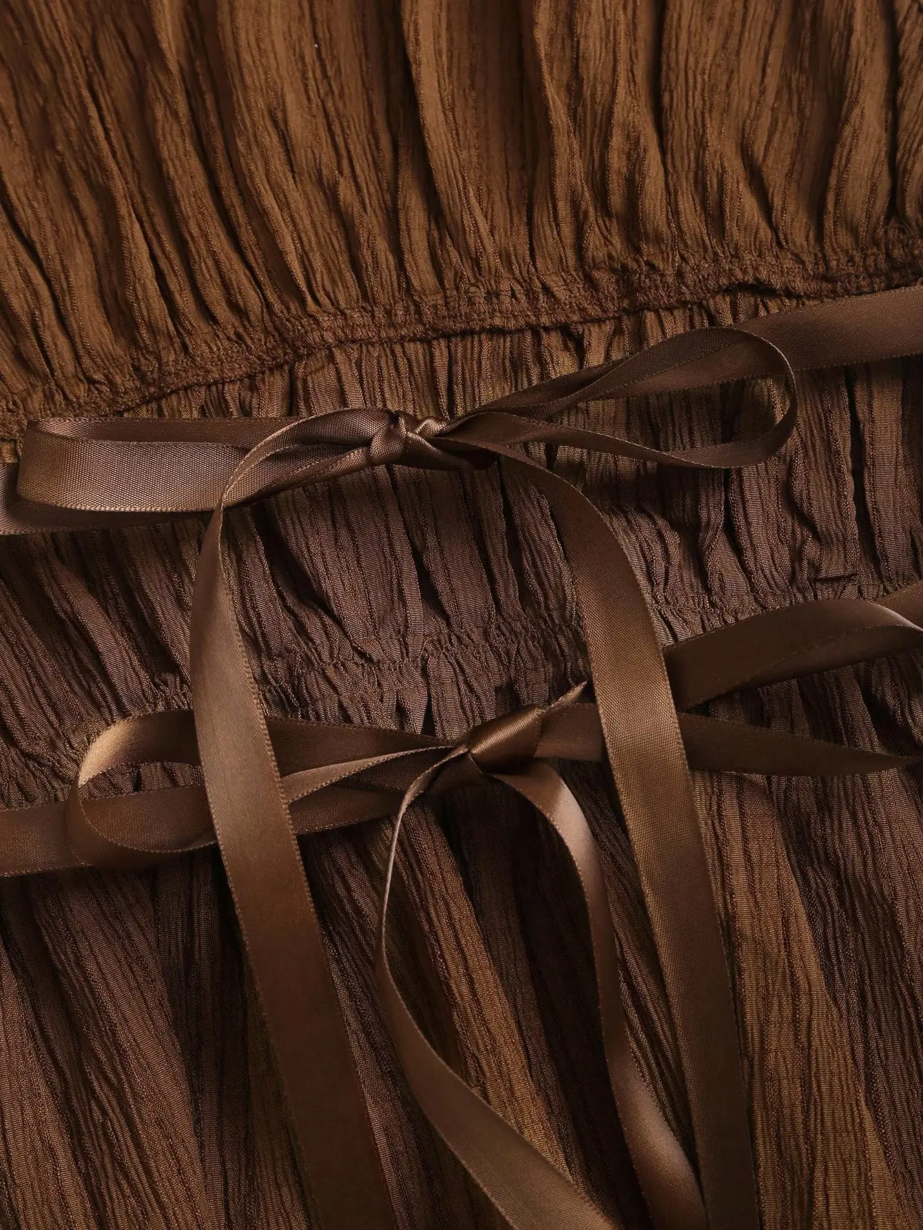 Sweetra 여성용 프렌치 스타일 루즈 솔리드 컬러 드로스트링 홀터 탑과 릴랙스 와이드 레그 캐주얼 시크 2피스 세트