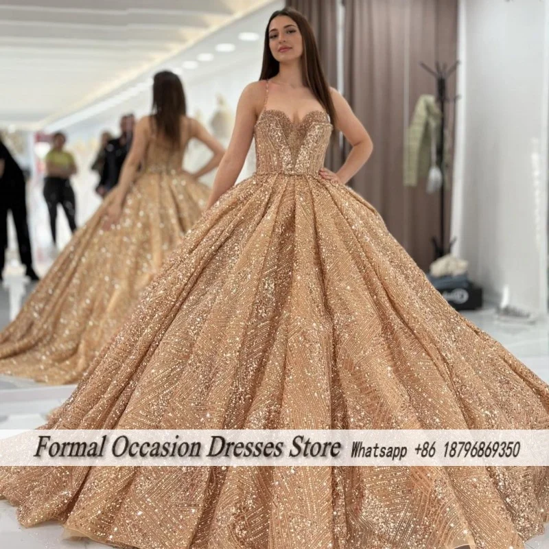

Изысканные платья Quinceanera цвета шампанского на тонких бретельках с изысканной аппликацией из пайеток 2025 Vestido De 15 Anos для женщин по индивидуальному заказу