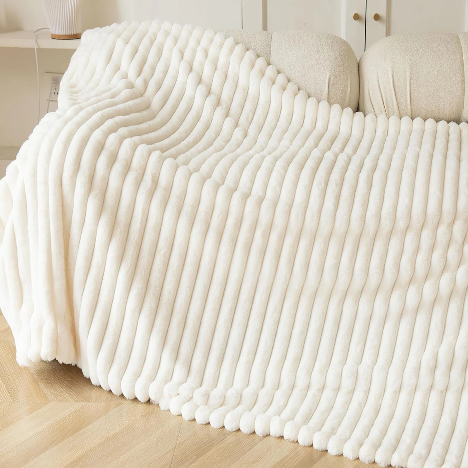 Thicken Winter Throw Blanket Faux Fur Plush Bed Fleece Fluffy Soft Knee Sofa Blanket Double Layer Stitch Bed Blankets