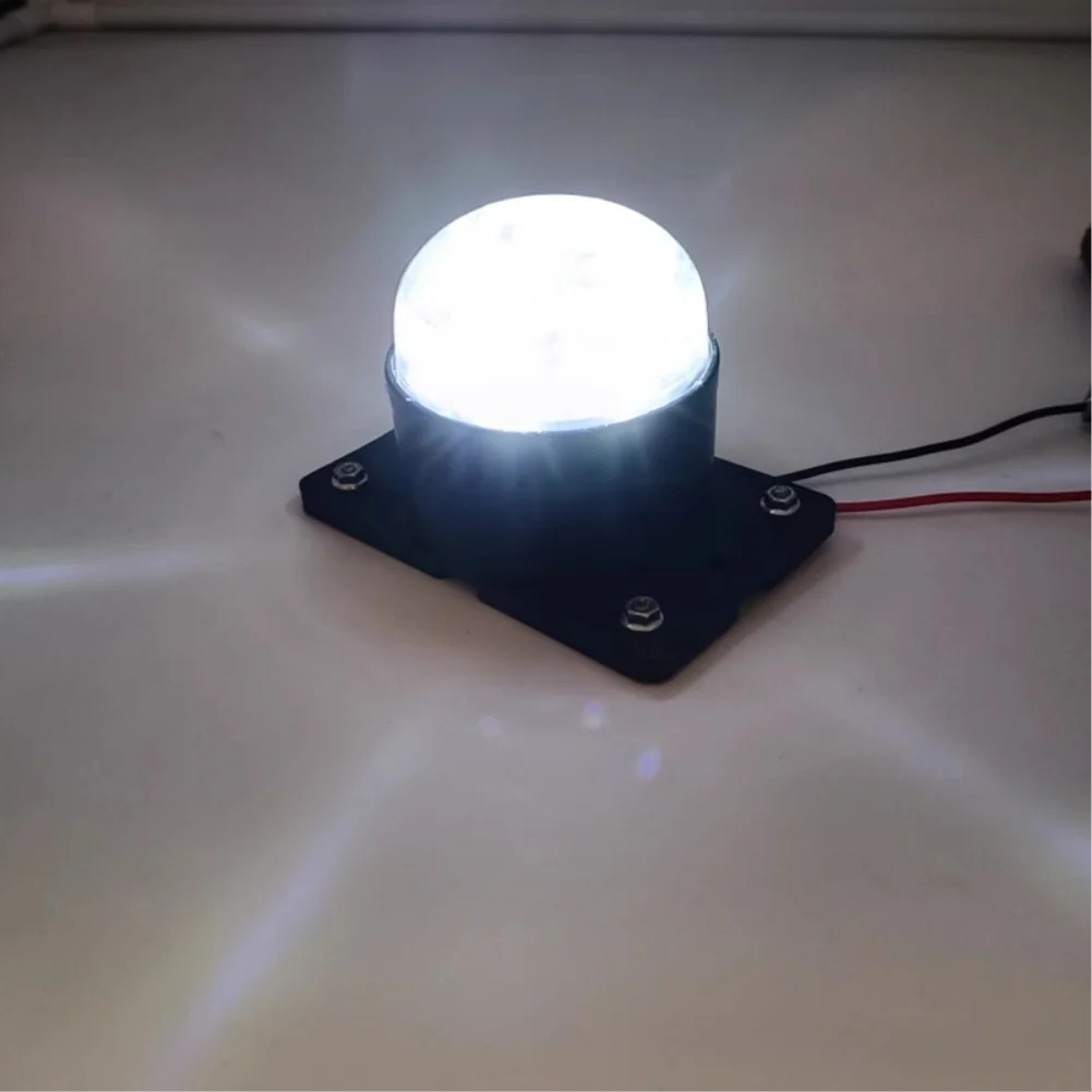 High Bright LED Cabin Ceiling Light for Trucks with Waterproof Construction and 24V Power Support for Various Applications