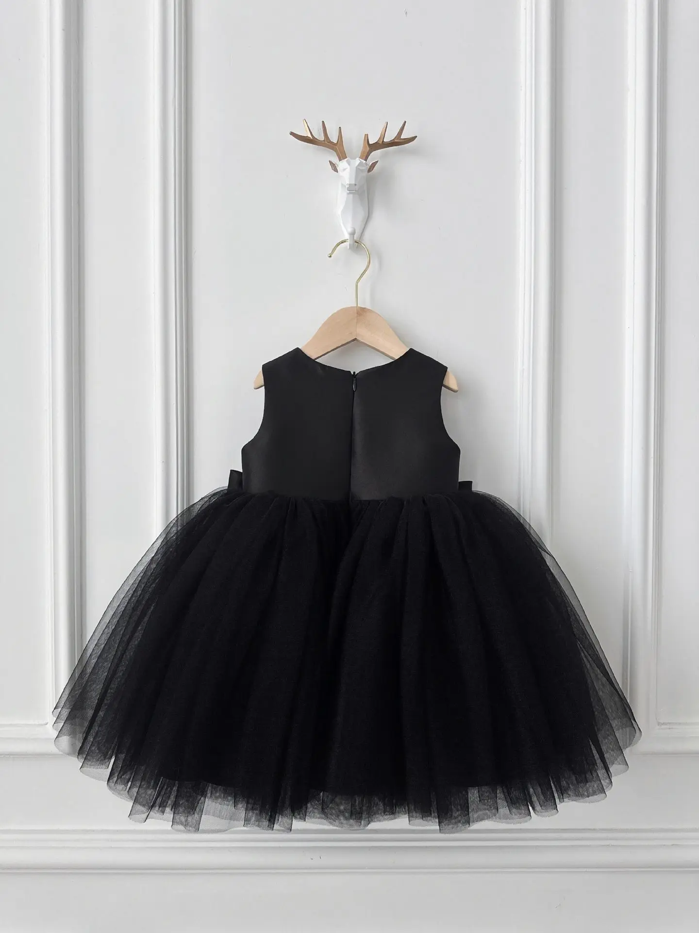 2026 New Baby Summer Girls Mesh Bow Vest Dress, Princess Kids Sweet Fashion Party Dress 1-8T 4