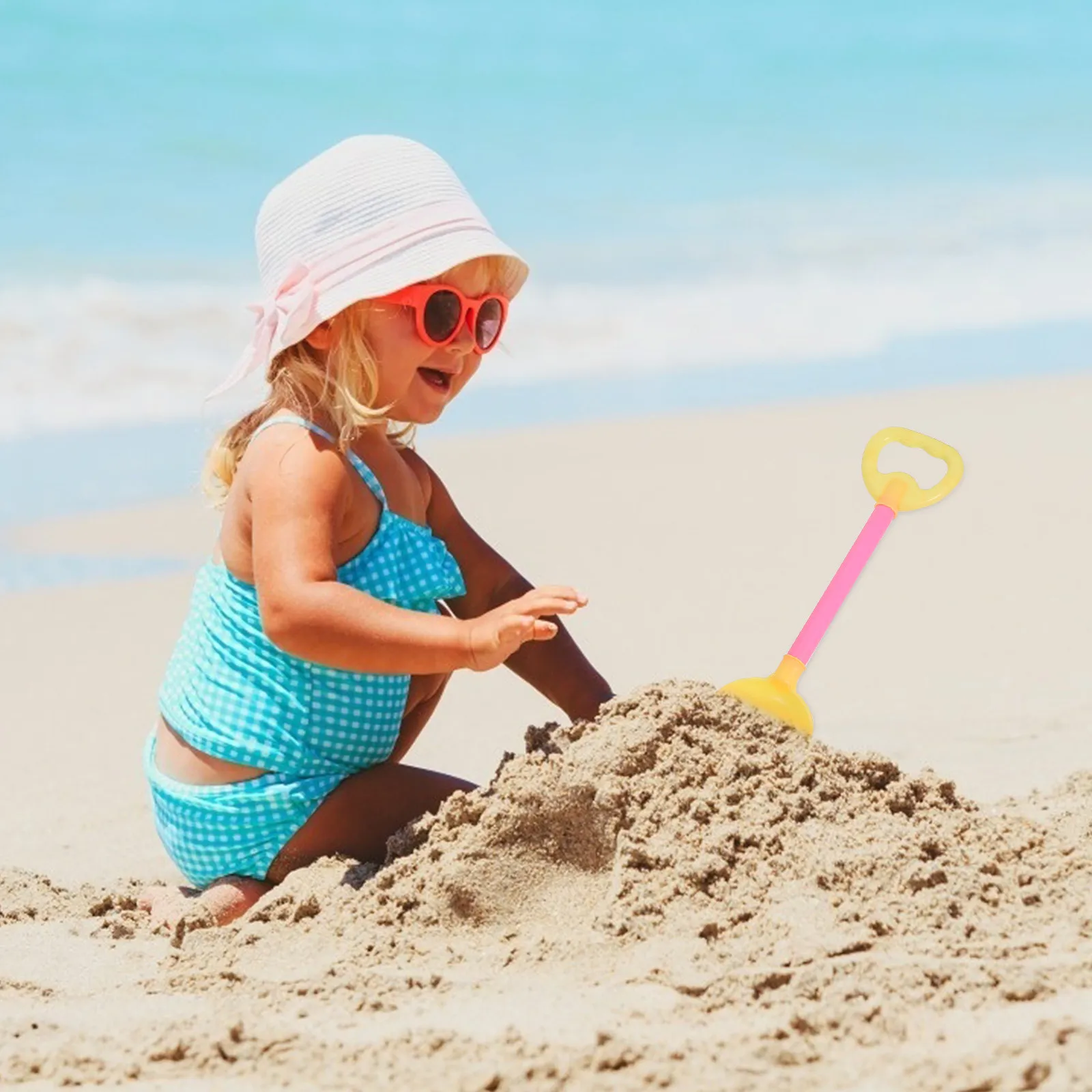 4Pcs Kids Sand Shovels Creative Beach Playthings Safe Non-Toxic Plastic Enhances Fine Motor Skills Versatile for Beach Sandbox