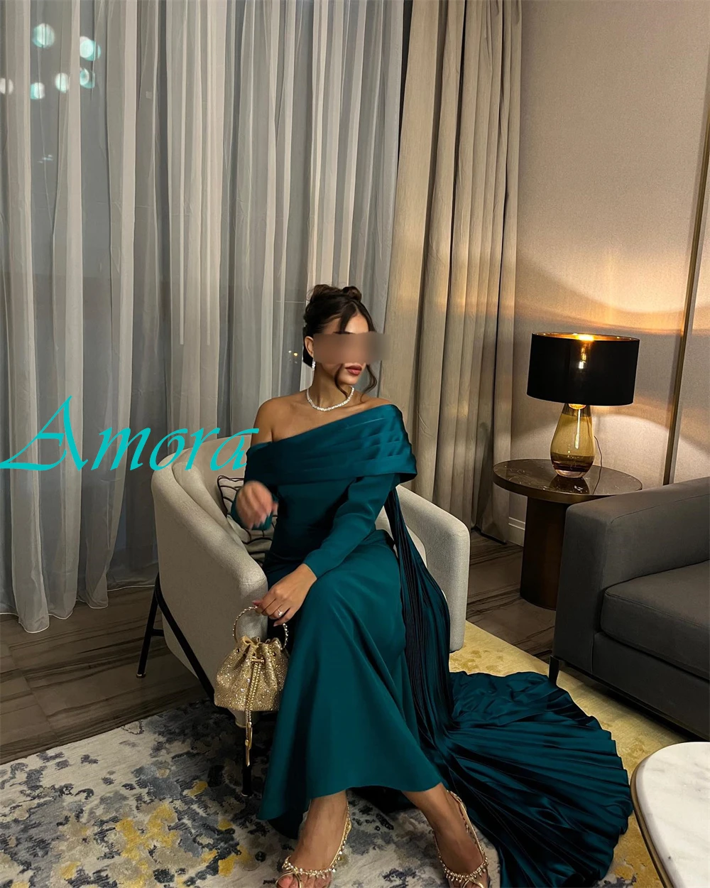 تخصيص رشيقة الساتان قارب الرقبة مساء اللباس الكلاسيكية فساتين حفلة موسيقية مزاجه طويلة الأكمام فساتين المناسبات الخاصة