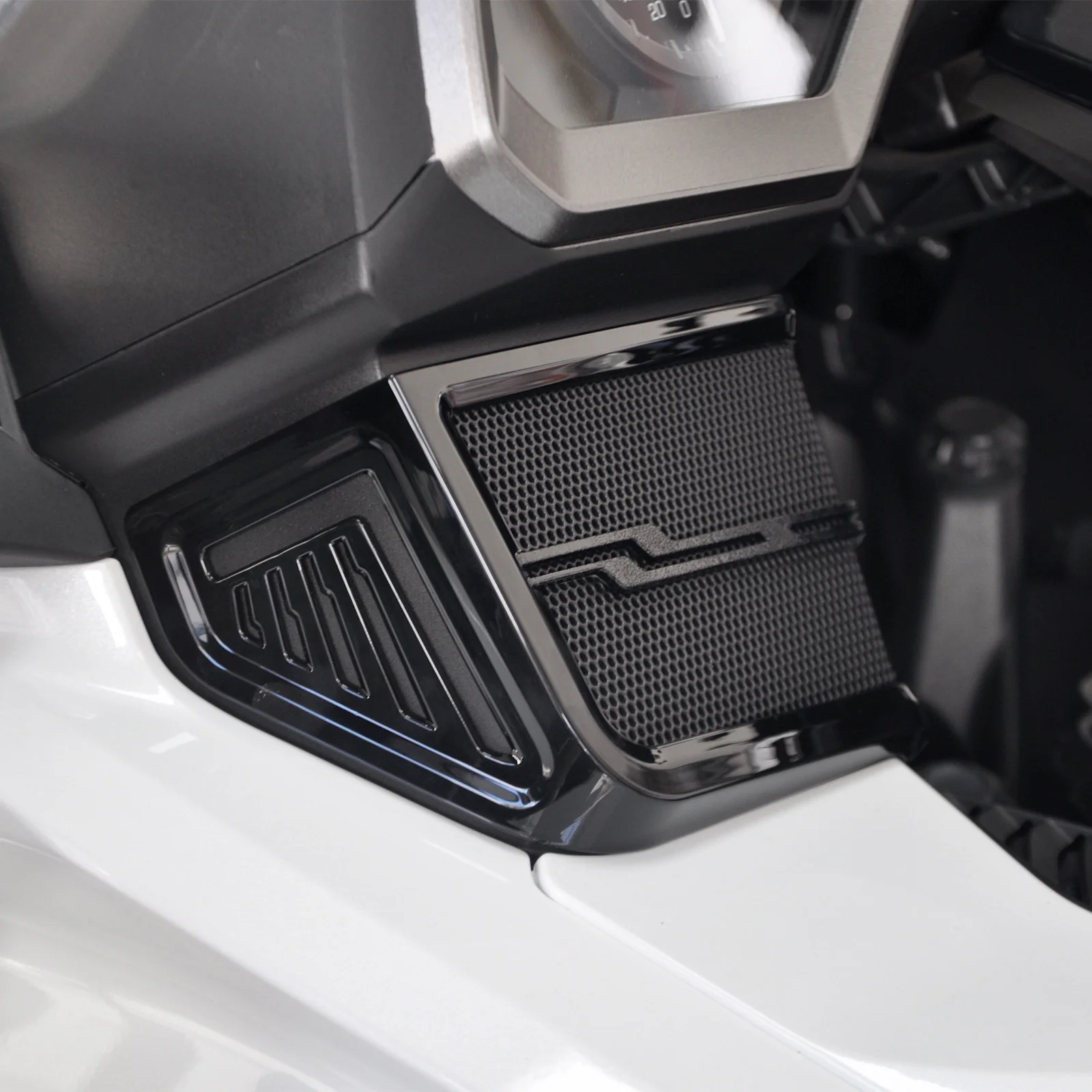Panical For Honda Gold Wing GL1800 B F6B 2018-2025 Speaker Grills Audio Trumpet Trim Cover Decorate
