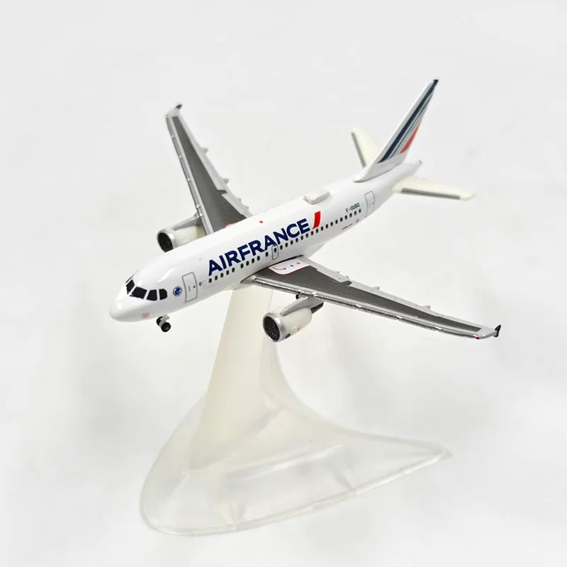 

herpa Diecast Alloy 1:500 Scale Airbus A318 535779 Passenger Airplane Model For Display Collections