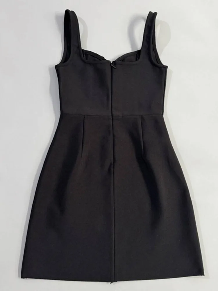 女性用セクシーノースリーブラインストーンレッドブラックセレブAラインプリーツボディコンバンデージドレス2025エレガントイブニングクラブパーティードレス