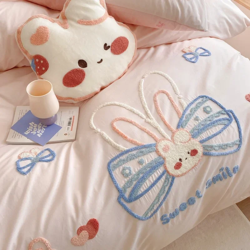 3/4pcs 2023 Luxury Washed Cotton Towel Embroidered Duvet Cover, Cute and Skin Friendly Warm Home Bedding 1.2/1.5/1.8M