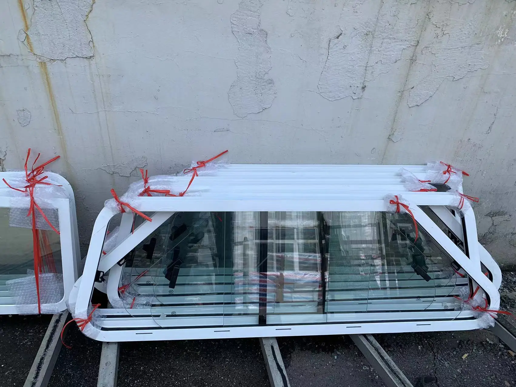 Easy-to-Install Marine Hardware Simple Side Windows For Various Small Yachts