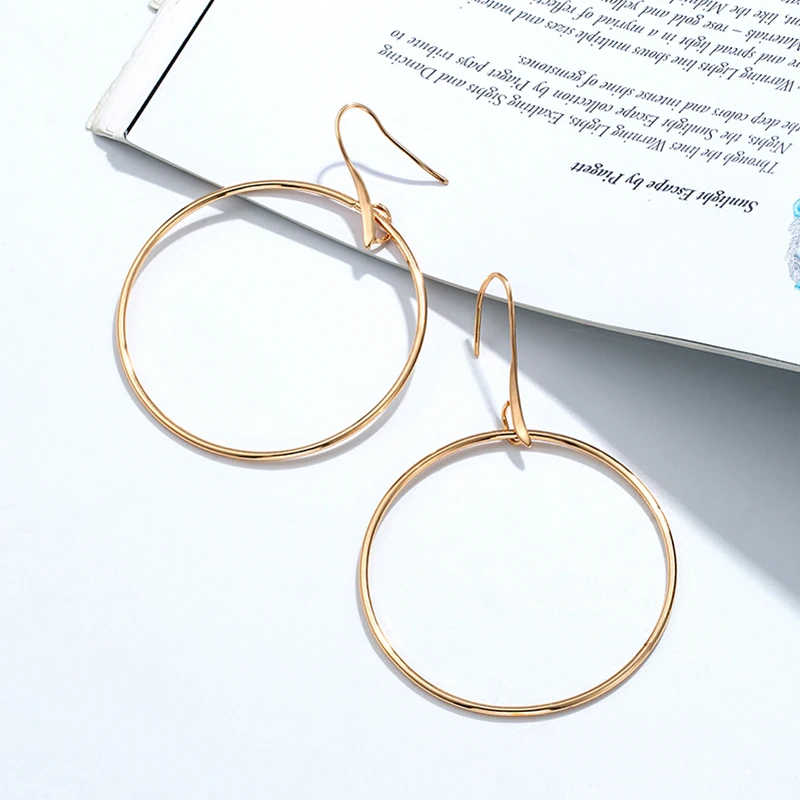 Fashion Woman Cold wind Hoop Earrings Ins Net Red big circle Ear rings Girl OL Minimalist All-Match Trend Workplace Ear Jewelry