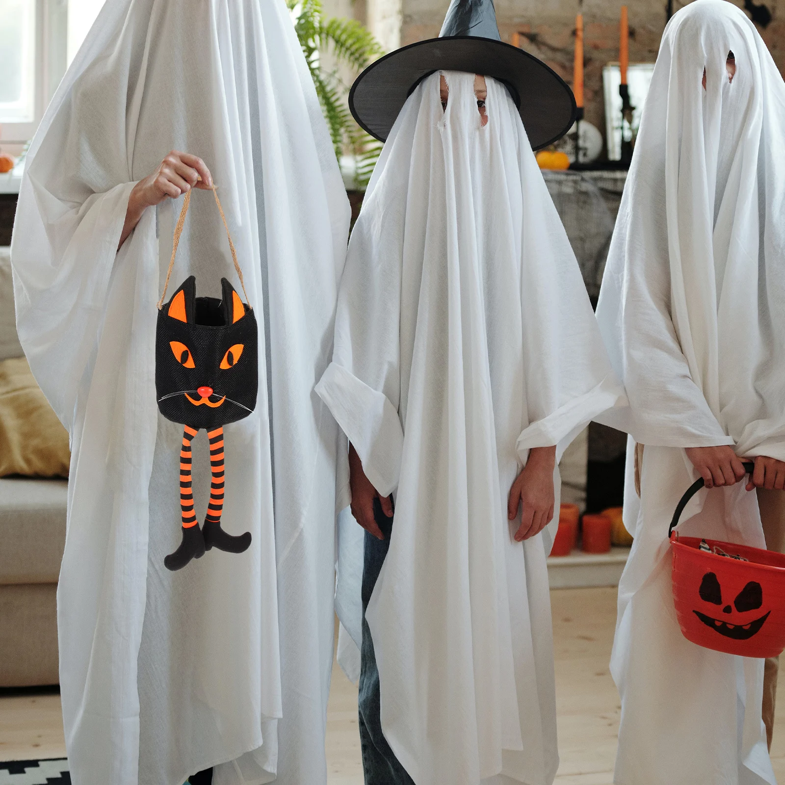 

Cat Halloween Candy Bag Portable Container for Kids Trick Or Treat Party Supplies Halloween Candy Bucket