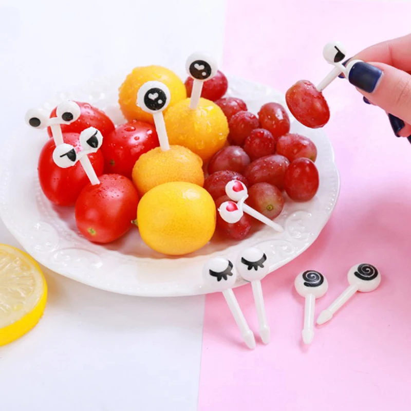 (BF06)10Pc Animal Farm Fruit Fork Cute Mini Eye Pattern Cartoon Snack Cake Dessert Food Fruit Pick Toothpick Bento Lunches Decor