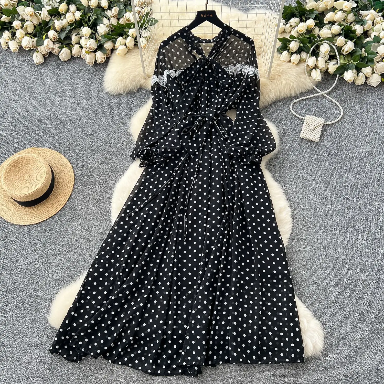 

Women Dot Dress Lantern Sleeve Lace Spliced High Waist White Long Dresses A Line Elegant Vestidos Bandage Print V Neck Lady