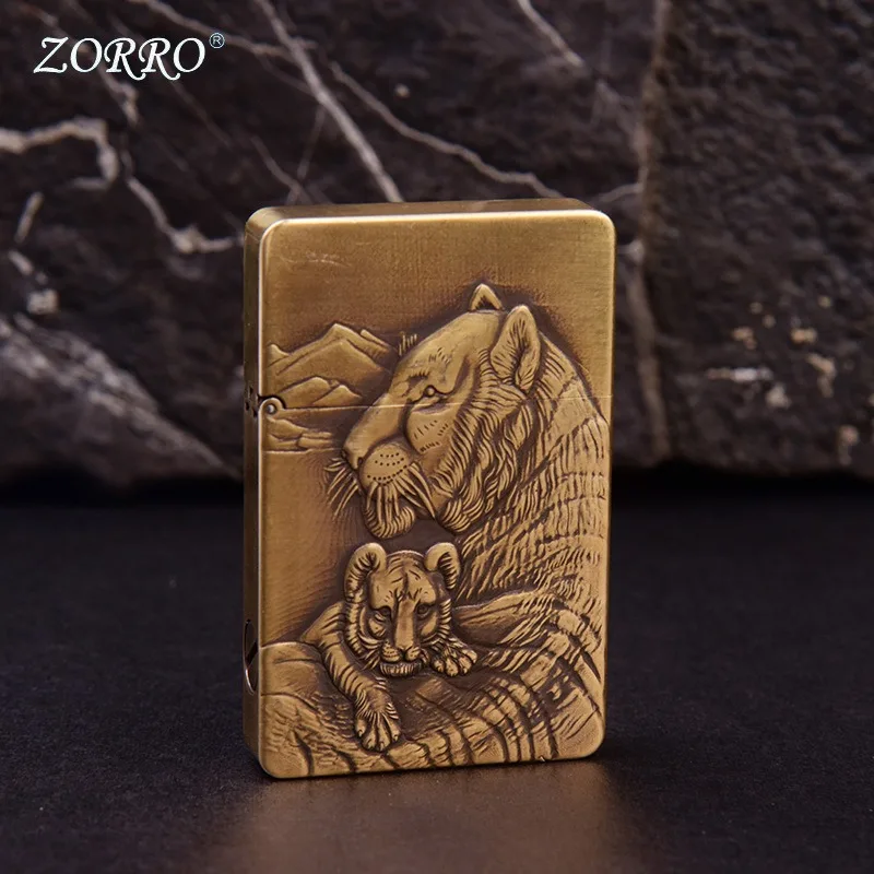 

ZORRO Zorro Brass Solid Copper Sculpture Relief Thin Armor Battle Armor Loud Sound Kerosiene Lighter ZL8 Relief