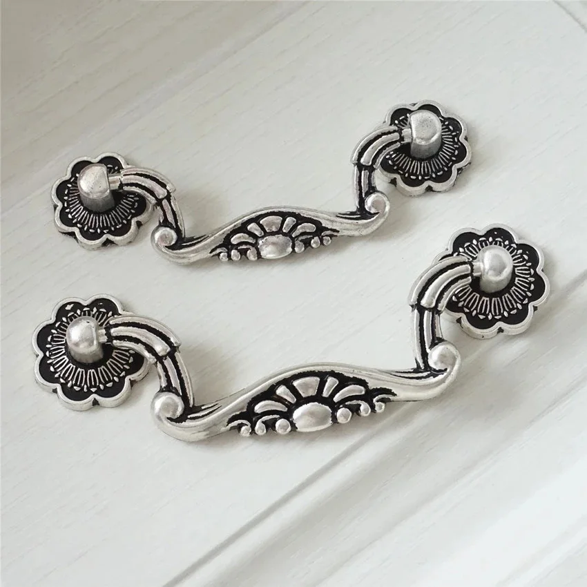 

MFYS Vintage Furniture Handle Antique Silver Cabinet Handles Retro Drawer Wardrobe Pulls Classic Zinc Alloy Door Knobs