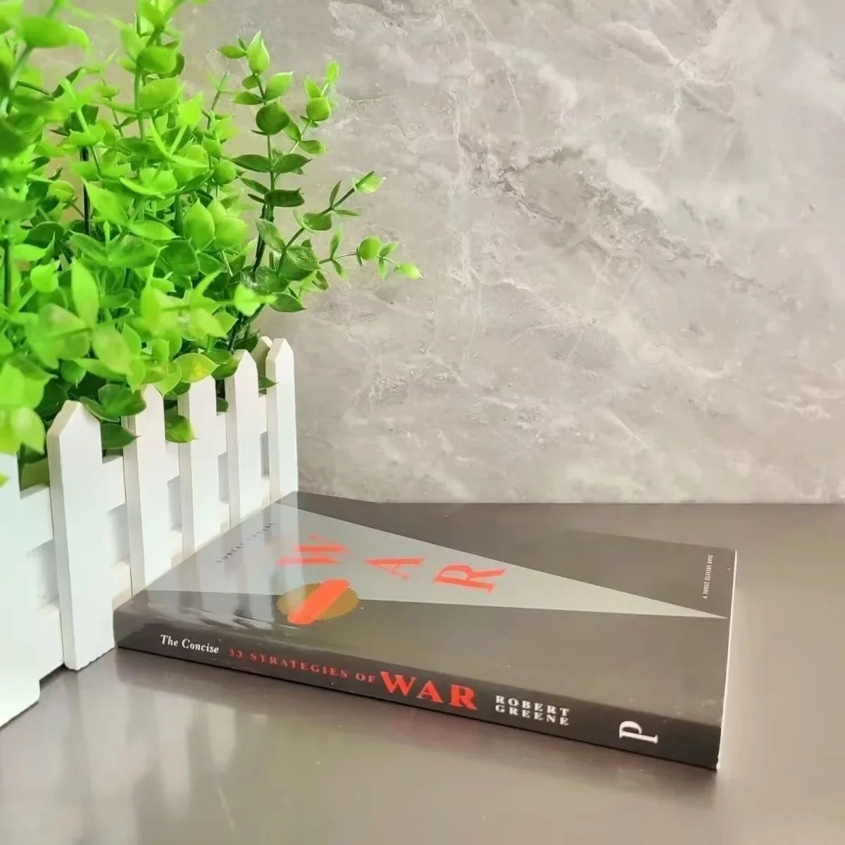 The Concise 33 Strategies of War by Robert Greene Military Strategy History Books Motivational Self-Help English Paperback