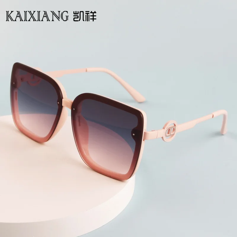 Модные и модные женские солнцезащитные очки, с элитным ощущением и маленьким лицом. Летняя интернет-знаменитость, устойчивая к ультрафиолетовому излучению