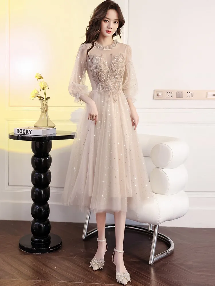 ชุดเดรสผ้าทูลหรูหราเบาสําหรับผู้ใหญ่แบบใหม่สําหรับพิธีกรวันเกิด