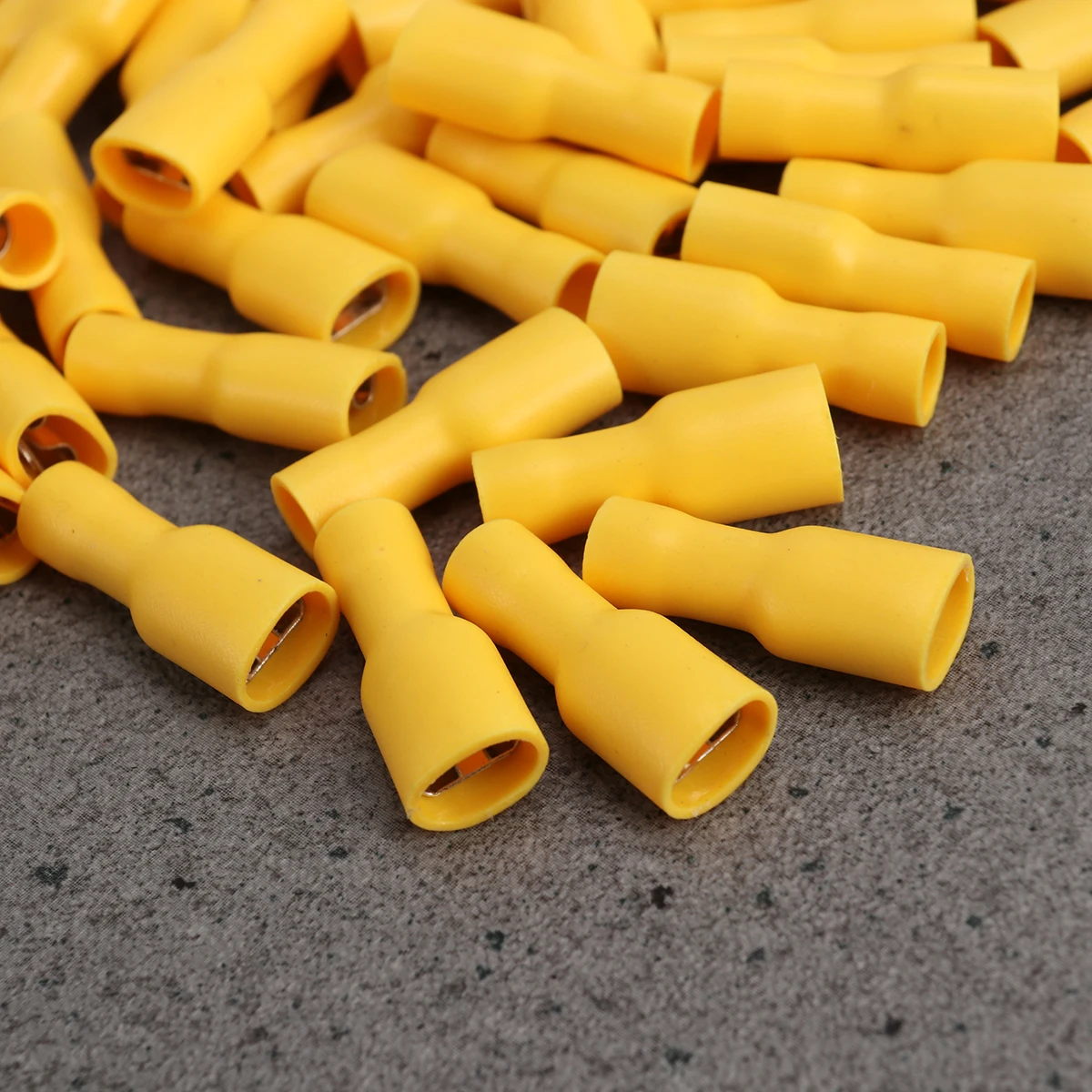 

100 Pcs Cold Press Terminal Slot Base Pre-insulated Wire Splice Connectors Female Crimp Electrical Terminals Yellow 2 5mm to 6