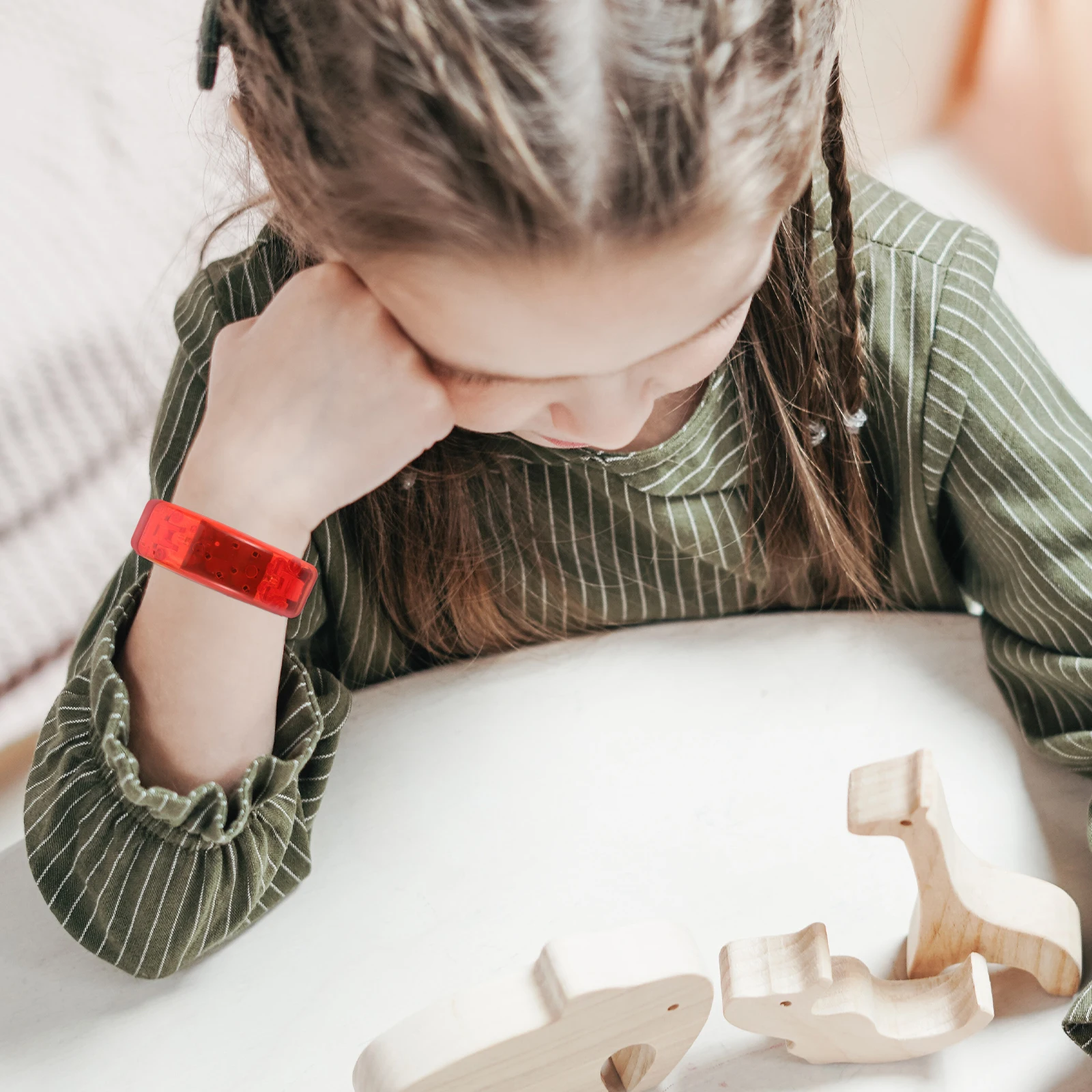 

12Pcs Multicolor LED Light Up Bracelets Flashing Wristbands for Carnivals Holidays Music Concerts LED Bracelet