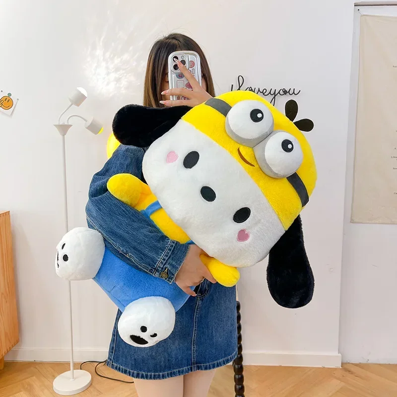 60 cm Anime Sanrio Cosplay Cross-dressing Puppe Minion Pacha Hund Plüsch Spielzeug Kissen Nette Große kinder Geburtstag Geschenk dekoration