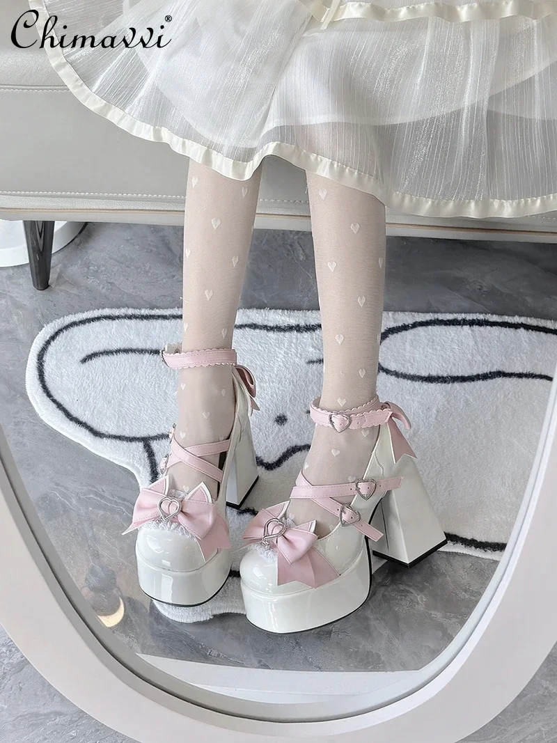 

Original Japanese Round Toe Lolita Shoes Sweet Cute Girls Love Bow Patent Leather Chunky Heel Lolita Pump High Heels Women