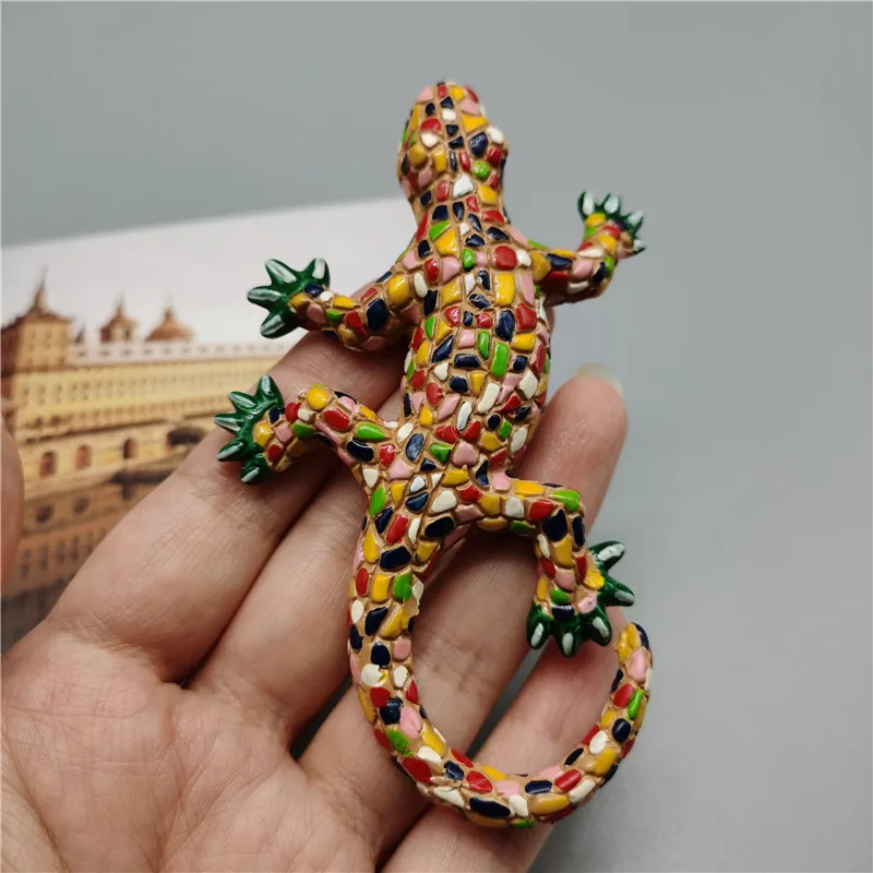 Barcelon Spain fridge magnets Travel Commemorative Hand-painted Lizard Bull Owl Evil Crafts Magnetic magnets for refrigerators
