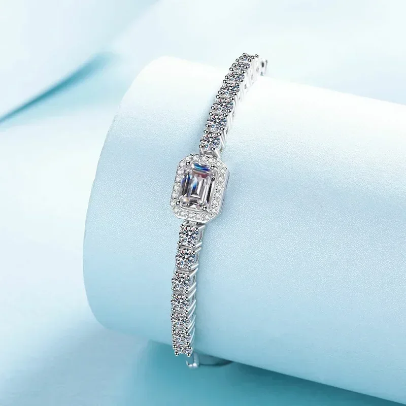 

Handmade Inlaid Rectangle Blue Moissanite 2.4ct Bracelet, Platinum PT950 Chain Bracelets for Women Elegant Sparkling Gift
