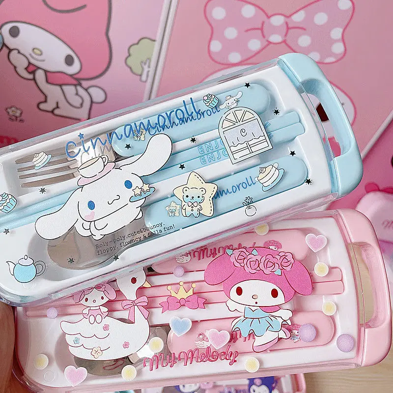 

Cartoon Sanrio Kids Tableware Set Cute Portable Tableware Storage Box Student Purin Dog Chopsticks Spoon Fork Set