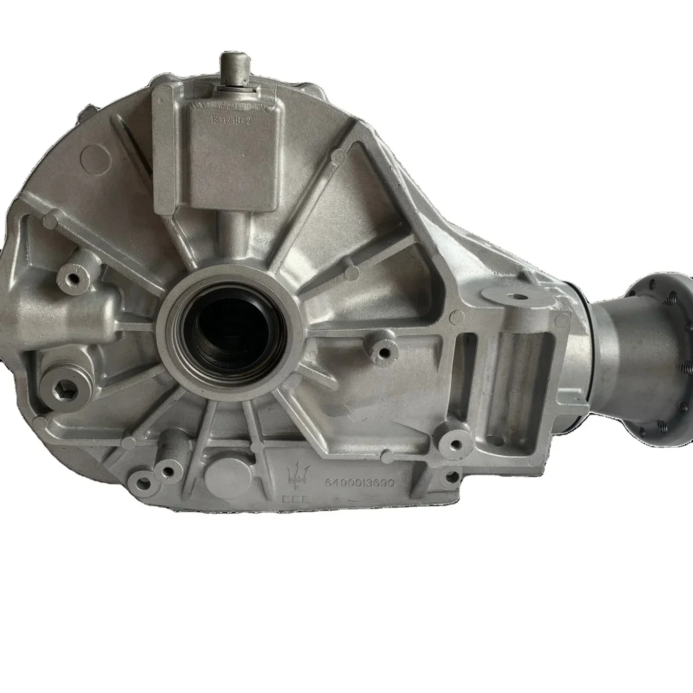 

Высокое качество для заднего дифференциала Maserati Quattroporte Ghibli 670009608 670039125 670030134