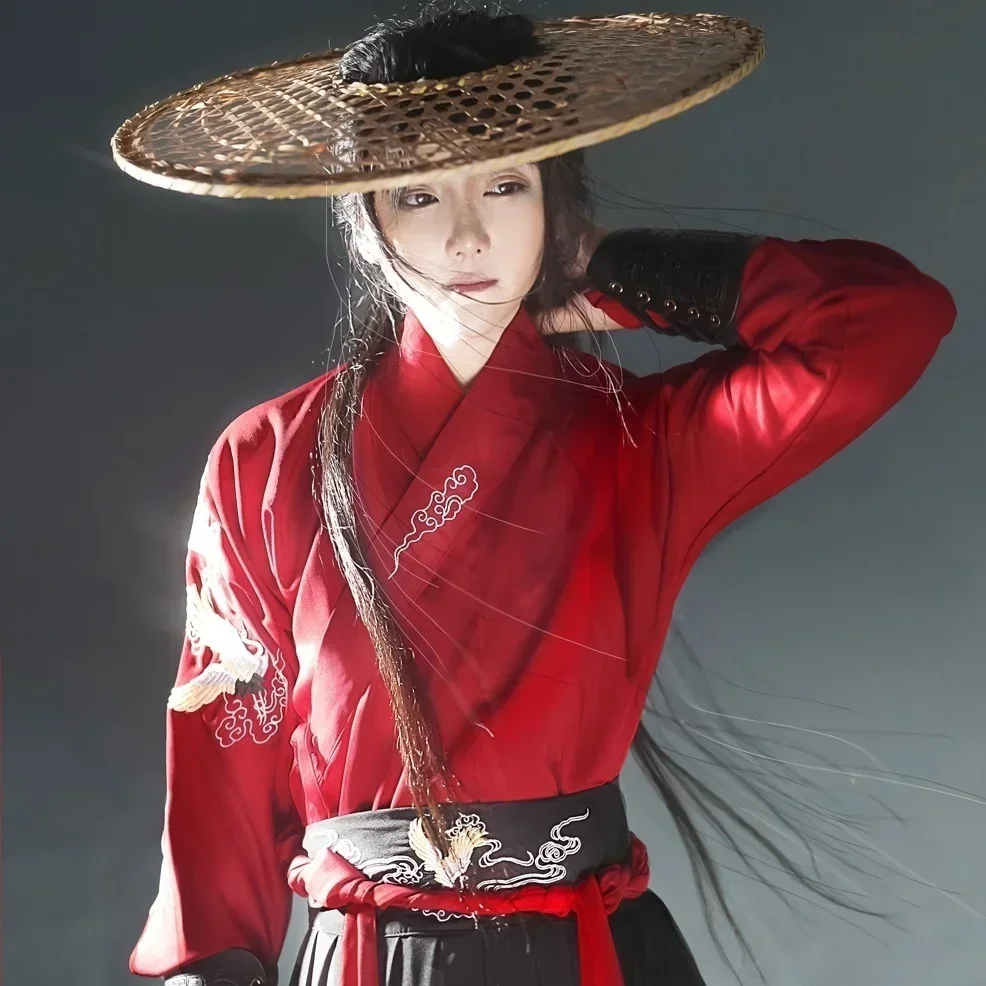 Китайская шелковая одежда в стиле древнего рыцаря ханьфу, мужское и женское кимоно в стиле алдулт, искусственный меч, винтажный этнический костюм для косплея и танцев