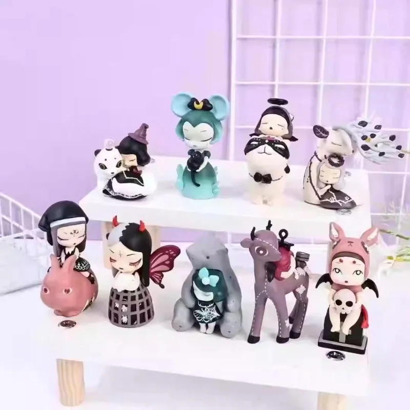 حقيقية ليليث ماجيك نادي سلسلة صندوق أعمى المد اللعب لطيف الحلي صندوق غامض مفاجأة لعبة تمثال سطح المكتب هدية الهالوين