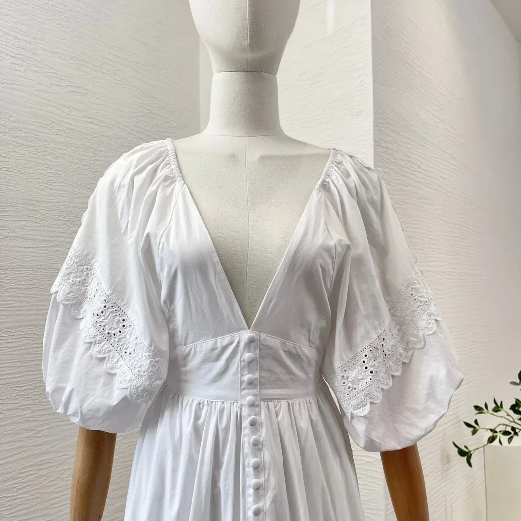 2024 nuove donne di alta qualità bianco scava fuori mezza lanterna manica puro cotone ricamo profondo scollo a v Backless Maxi vestito