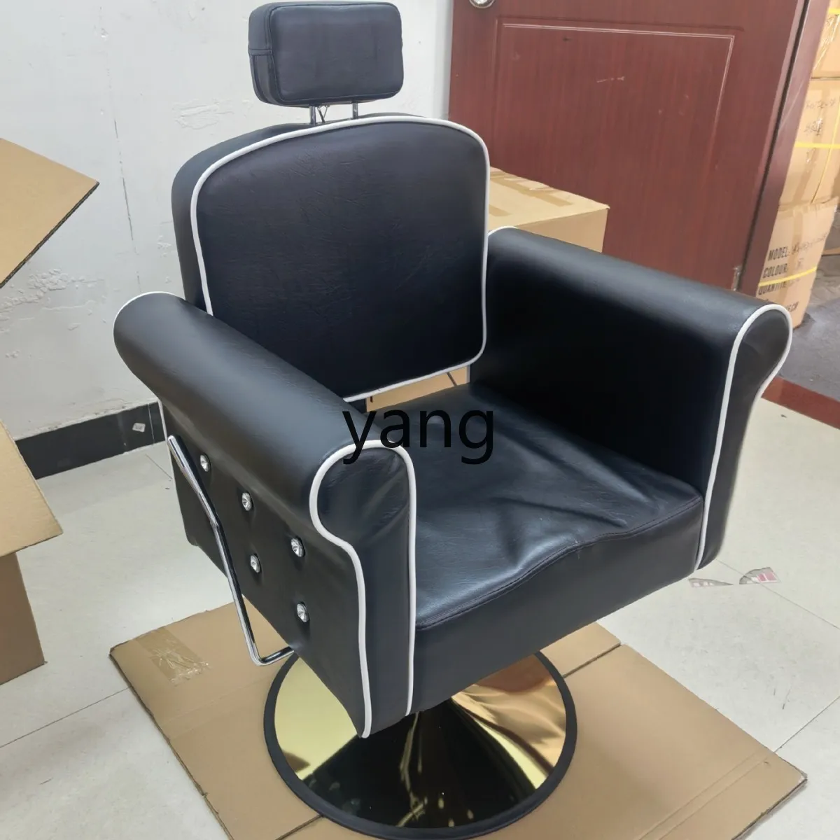 LMM理髪店　パーマ、染毛、カット、回転・昇降式モダンシンプルヘアチェア